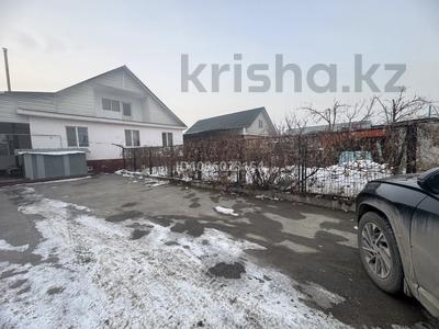 Отдельный дом · 6 комнат · 200 м² · 8 сот., Ақын сара 17 за 52.5 млн ₸ в Боралдае (Бурундай)