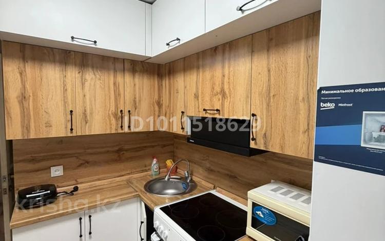 2-комнатная квартира · 49 м² · 3/9 этаж, Валиханова 145 — Мангелик Ел за 280 000 ₸ в Семее — фото 2
