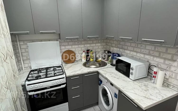 1-комнатная квартира, 31.7 м², 2/5 этаж, мкр Орбита-1 35