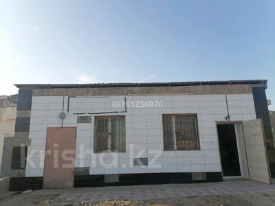 Свободное назначение, магазины и бутики, склады, азс, автосервисы и автомойки, общепит, салоны красоты, кабинеты и рабочие места · 200 м² за 100 000 〒 в Атамекене