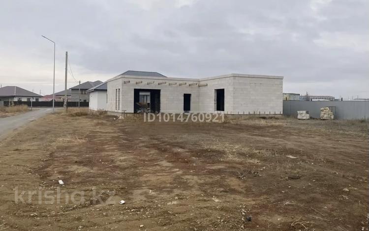 Жеке үй · 4 бөлме · 163 м² · 10 жүзд., Жылкаман батыра 110/64, бағасы: 23 млн ₸ в Актобе, жилой массив Жанаконыс — фото 2