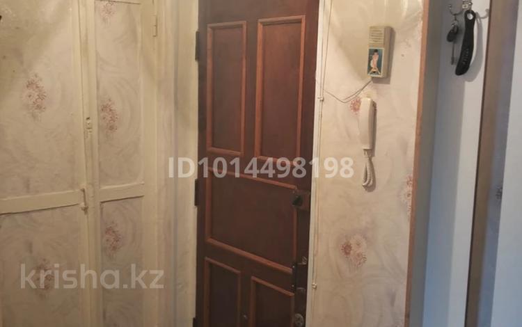 1-бөлмелі пәтер · 30 м² · 3/5 қабат, Пушкина 24 — Аксу молл, бағасы: 6 млн ₸ — фото 2