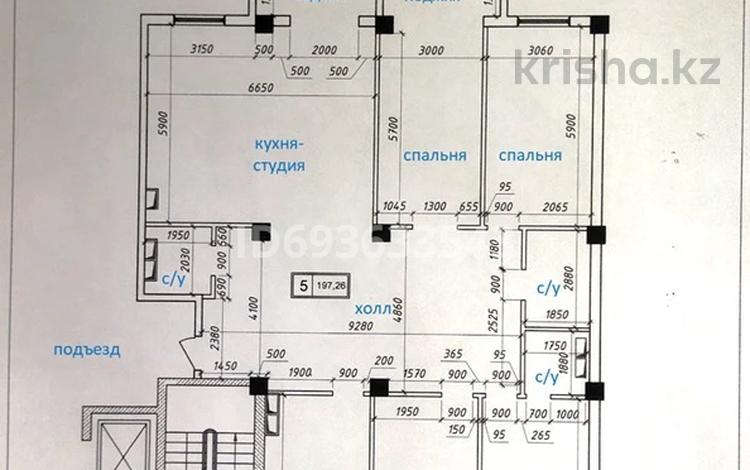 5-комнатная квартира, 195 м², 4/10 этаж, 18 7 за 55 млн 〒 в Актау, 18-й мкр  — фото 2