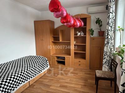 Аренда комнат в Алматы: 1 комната · 12 м², Онеге 112 — Кентауской за 85 000 〒 1 комната · 12 м², Онеге 112 — Кентауской за 85 000 〒 в Алматы, Медеуский р-н