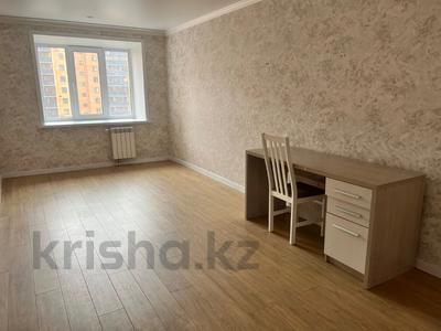 4-комнатная квартира, 85 м², 4/9 этаж, Жамбыла Жабаева за 42.6 млн 〒 в Петропавловске