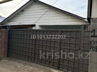 Отдельный дом · 2 комнаты · 64.5 м² · , Кумарова 11 — Акимата больница школа за 23 млн ₸ в Есик