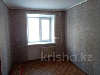 3-комнатная квартира · 55.7 м² · 2/5 этаж, Курчатова — Средняя школа 6 за 8.5 млн ₸ в Алтае