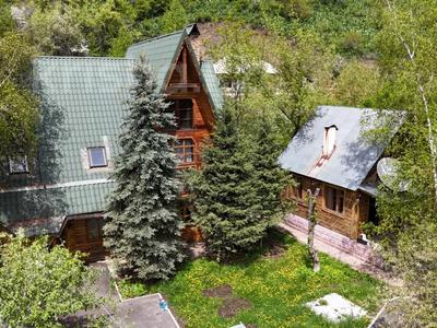 Отдельный дом · 5 комнат · 260 м² · 10 сот., мкр Бутаковка, Асета Бейсеуова 171 — Достык за 1.5 млн ₸ в Алматы, Медеуский р-н
