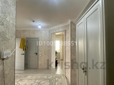 3-бөлмелі пәтер · 90 м² · 8/12 қабат, 11 — Жаңа қала, бағасы: 28 млн 〒 в Туркестане