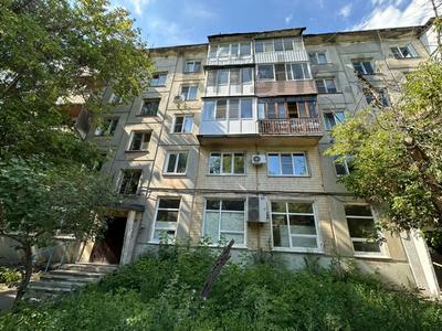 Продажа квартир в Восточно-Казахстанской обл.: 2-комнатная квартира · 43.5 м² · 2/5 этаж, Потанина 27 за 14.5 млн 〒 2-комнатная квартира · 43.5 м² · 2/5 этаж, Потанина 27 за 14.5 млн 〒 в Усть-Каменогорске