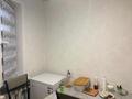 2-комнатная квартира · 44.4 м² · 5/5 этаж, мкр Юго-Восток, Муканова за 19.5 млн ₸ в Караганде, Казыбек би р-н — фото 3