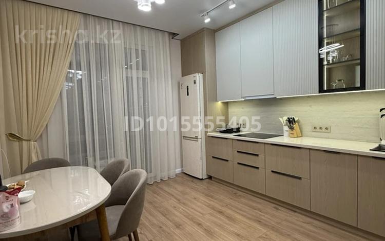 3-бөлмелі пәтер · 105 м² · 10/12 қабат, Турар Рыскулова 1/1 — Рыскулова Кабанбай батыр, бағасы: 160 млн ₸ в Астане, Есильский р-н — фото 2