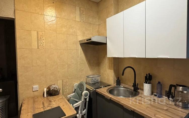 2-комнатная квартира · 40 м² · 5/7 этаж, мкр Аксай-4 — улугбека за 31 млн ₸ в Алматы, Ауэзовский р-н — фото 2