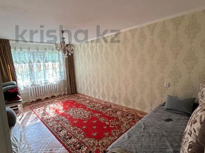 2-комнатная квартира, 53.2 м², 1/5 этаж, мкр 8 за 16 млн 〒 в Актобе, мкр 8