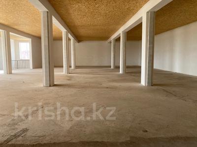 Свободное назначение, офисы, магазины и бутики, склады, общепит, фитнес и спорт, медцентры и аптеки, образование, развлечения, конференц-залы, кабинеты и рабочие места · 2000 м² за 8 млн 〒 в Косшы