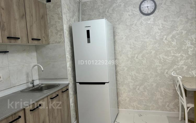 2-бөлмелі пәтер · 47 м² · 4/10 қабат, мкр Аккент 72, бағасы: 31 млн ₸ в Алматы, Алатауский р-н — фото 2