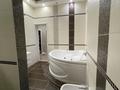 2-комнатная квартира · 64.7 м² · 10/12 этаж, мкр 5, Алии Молдагуловой 3 за 26 млн ₸ в Актобе — фото 15