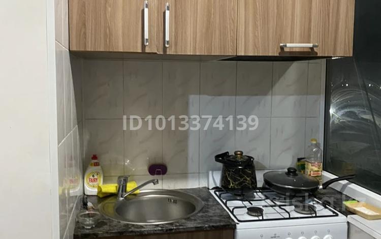 1-комнатная квартира · 37 м² · 4/5 этаж, мкр Алатау 37 за 10 млн ₸ в Таразе — фото 2