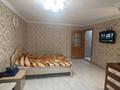 1-комнатная квартира, 35 м², 2/5 этаж по часам, Шакарима 35 за 1 500 〒 в Семее — фото 2
