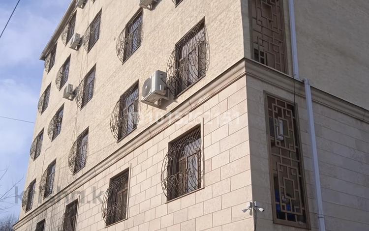 2-бөлмелі пәтер · 72.6 м² · 5/5 қабат, Сайрам ш/а 27/1 — Рядом Гимназия №65, школа им. Ы. Алтынсарина, бағасы: 280 000 ₸ в Шымкенте, Аль-Фарабийский р-н — фото 2