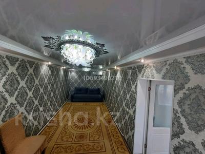 3-комнатный дом помесячно, 100 м², 6 сот., Бухарская 87 — Шамиева за 220 000 〒 в Алматы, Жетысуский р-н