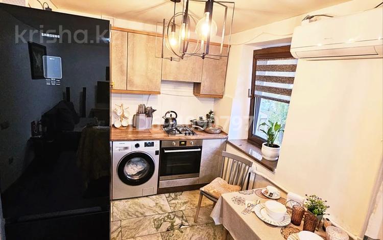 2-комнатная квартира · 45 м² · 3/3 этаж, Абая — ул. Заманбека Батталханова за 400 000 ₸ в  — фото 33