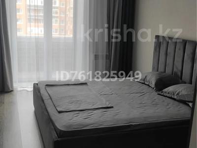 2-бөлмелі пәтер · 67 м², Юбилейный, Береке 51, бағасы: 15 000 ₸ в Костанае
