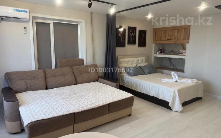 1-комнатная квартира · 36 м² · 4/5 этаж, Желтоксан 18 — Озера, шатёр улыбка, кафе улыбка,Izzi,dodo пицца, дворец культуры за 13 000 ₸ в Балхаше — фото 4