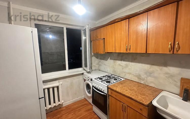 2-бөлмелі пәтер · 45 м² · 2/5 қабат, Абая 70 а, бағасы: 6.9 млн ₸ в Шахтинске — фото 2
