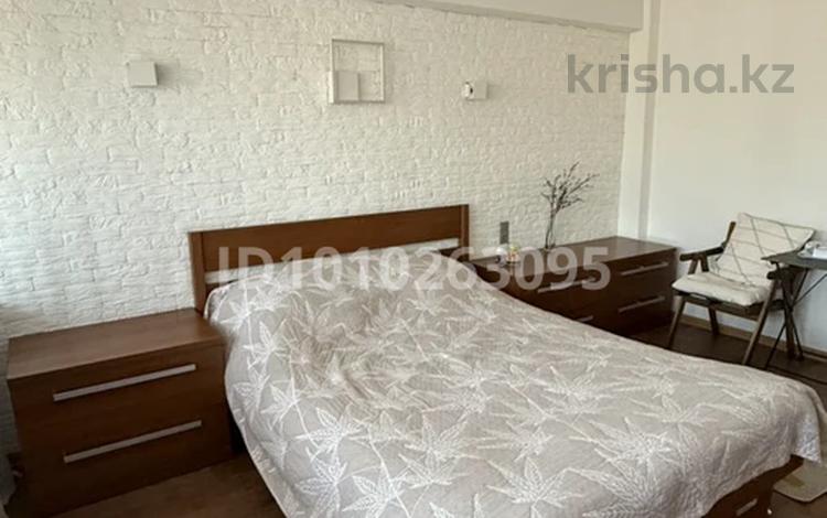 1-комнатная квартира · 40 м² · 5/5 этаж, Маметова 22 за 250 000 〒 в Алматы, Алмалинский р-н — фото 2