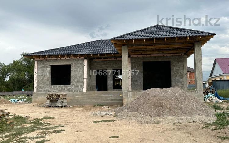 Отдельный дом · 5 комнат · 200 м² · 6 сот., Жилой массив Асыл-Тау Бак (вдоль бака) за 28 млн 〒 в Туздыбастау (Калинино) — фото 2