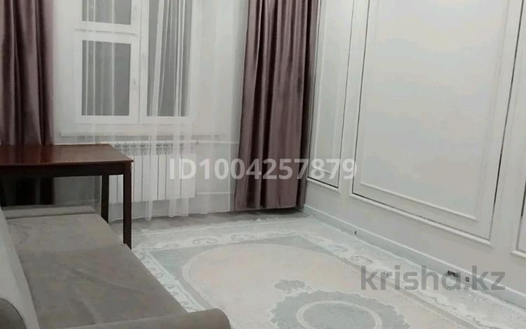 3-комнатная квартира · 68 м² · 4/5 этаж, Толе би 116 — Квартира расположено переулок улицы Толе би и Рысбек батыра. за 22.5 млн ₸ в Таразе — фото 2