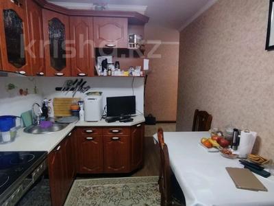 3-комнатная квартира, 67.7 м², 3/9 этаж, Назарбаева 32 за 24.5 млн 〒 в Павлодаре