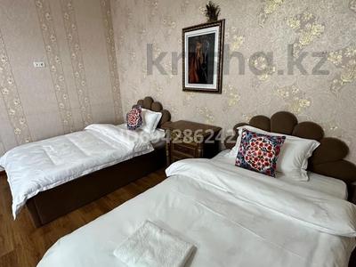 Отдельный дом · 9 комнат · 463 м², мкр Таусамалы, Шаляпина — Яссауии за ~ 2.3 млн 〒 в Алматы, Наурызбайский р-н