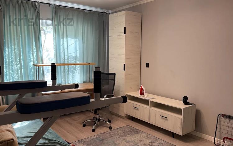 1-бөлмелі пәтер · 40 м² · 1/9 қабат, Ислама Каримова 87 — Толе би, бағасы: 250 000 ₸ в Алматы, Алмалинский р-н — фото 2