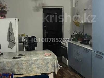 1-комнатная квартира · 17.3 м² · 3/4 этаж, ШСШК общежития дом 2 — Шамалганский Колледж Водного хозяйства ( бывш техникум), рядом школа гимназия за 4.3 млн 〒