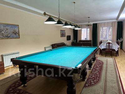 Свободное назначение, офисы, магазины и бутики, склады, салоны красоты, бани, гостиницы и зоны отдыха, медцентры и аптеки, образование, развлечения · 450 м² за 138 000 〒 в Шымкенте, Абайский р-н