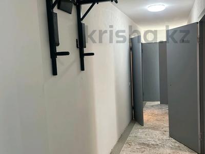 3-бөлмелі пәтер · 83 м² · 5/25 қабат, Байкен Ашимова 26, бағасы: 26 млн ₸ в Караганде, Казыбек би р-н