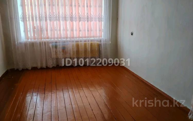 3-комнатная квартира · 49 м² · 4/5 этаж, М. ЖУСУПА 36 за 12.5 млн ₸ в Экибастузе — фото 2