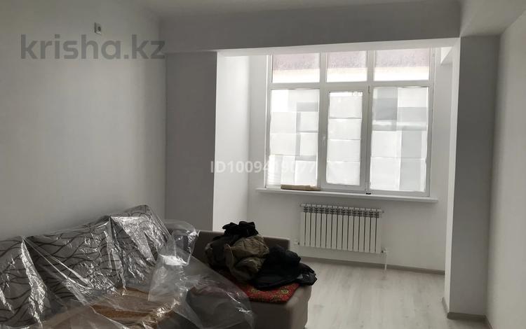 2-бөлмелі пәтер · 60 м² · 1/5 қабат, мкр Нурсая, Ел Орда, бағасы: 23 млн ₸ в Атырау — фото 2