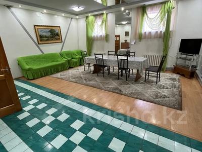 Свободное назначение, офисы, салоны красоты, бани, гостиницы и зоны отдыха, фитнес и спорт, образование, кабинеты и рабочие места · 705 м² за 650 000 〒 в Талдыкоргане