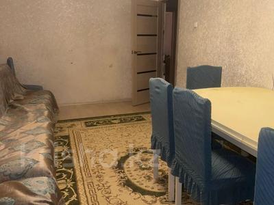 3-комнатная квартира · 62.5 м² · 4/5 этаж, Майкудук, 14й микрорайон — СШ№ 65, автостанция за 12 млн ₸ в Караганде, Алихана Бокейханова р-н