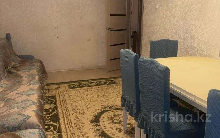 3-комнатная квартира · 62.5 м² · 4/5 этаж, Майкудук, 14й микрорайон — СШ№ 65, автостанция за 12 млн ₸ в Караганде, Алихана Бокейханова р-н — фото 2