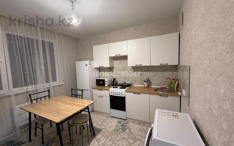 1-комнатная квартира · 46 м² · 11/12 этаж, Орынбор 13 — Туран 55/13 за 250 000 ₸ в Астане, Нура р-н — фото 2