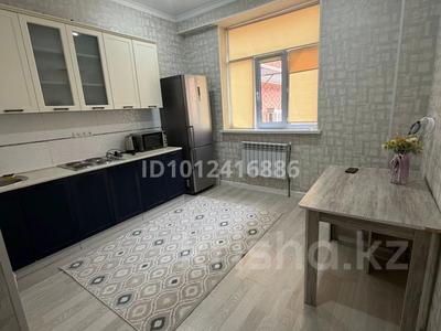 2-бөлмелі пәтер · 80 м² · 2/15 қабат, 17-й мкр, ​17-й микрорайон 6, бағасы: 320 000 ₸ в Актау