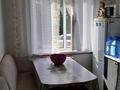 2-бөлмелі пәтер · 50 м² · 1/5 қабат, Абылай хана 60 — Магазин Караван,ресторан Аль-Баракат, бағасы: 15 млн ₸ в Щучинске — фото 3