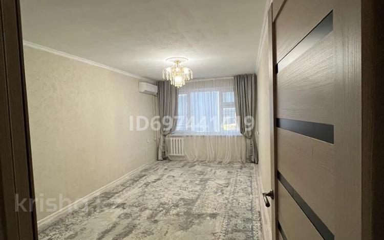 2-бөлмелі пәтер · 51 м² · 4/5 қабат, Абая 6 — Дюсш, бағасы: 10.5 млн 〒 в Кентау — фото 2