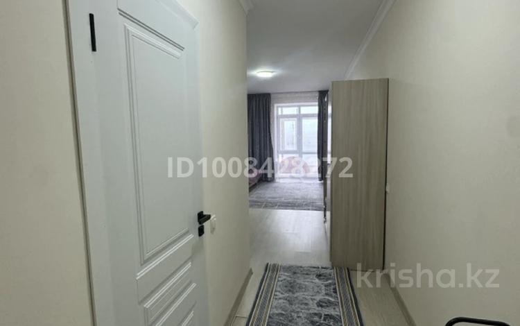 1-комнатная квартира · 30.2 м² · 2/5 этаж, мкр Пригородный, Аль-Фараби 76 В блок — Аэропорт за 170 000 ₸ в Астане, Есильский р-н — фото 2