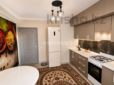 3-комнатная квартира · 80 м² · 5/5 этаж, Алтын Орда 6/25 за 300 000 ₸ в Алматы, Наурызбайский р-н