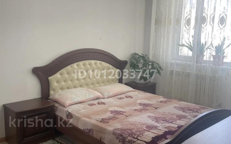 3-комнатная квартира · 72 м² · 8/14 этаж, 32А мкр 9 за 12 млн ₸ в Актау — фото 2